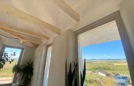 Casa ECO, 120 mp, independenta energetic, 3500 mp teren, in Ciurila