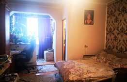 Garsonieră, 32 mp, etaj intermediar, zona Astra