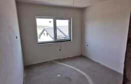 Apartament spațios de trei camere într-o zonă liniștită din Apahida