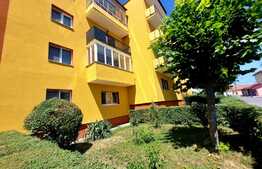 Apartament 3 camere, decomandat, 2 bai, 2 balcoane, Zona Primariei Gilau