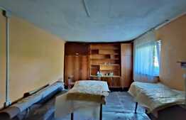 Casa demolabila/renovabila, 120 mp, teren 456 mp, zona Fabricii