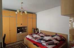 Casa demolabila/renovabila, 120 mp, teren 456 mp, zona Fabricii