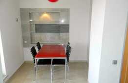 Apartament de inchiriat 3 camere, 87 mp, loc de parcare, zona Piata Cipariu