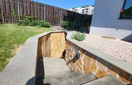 Proprietate unica Ap 3 cam, gradina, crama, Donath