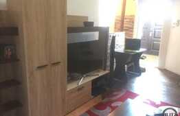 3 camere, 100 mp, semidecomandat, zona Ultracentrala!