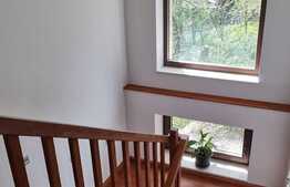 Casa de 120 mp, 300 mp teren, parcare, zona strazii Donath