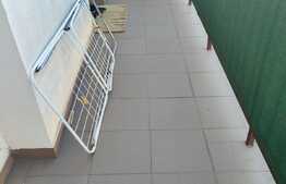 Apartament spatios, 3 camere, 72 mp, loc de parcare, zona Florilor