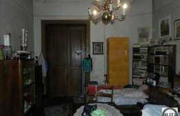 5 camere decomandate, imobil tip casa/vila, 170 mp, orientare S-V, zona Horea!