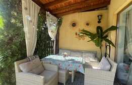 Casa cuplata finisata si mobilata de vanzare, locatie exclusiv de case, zona Florilor