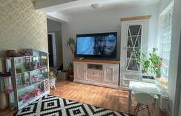 Casa cuplata finisata si mobilata de vanzare, locatie exclusiv de case, zona Florilor