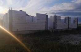 Casa 4 camere, 260 mp, 2700 mp teren, zona Crisbav