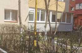 Apartament de 2 camere, 50 mp, decomandat, zona Astra 