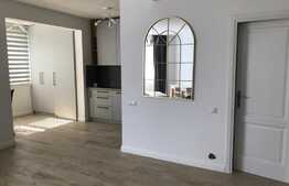 Apartament 2 camere, semidecomandat, 61 mp, parcare, zona Vivo