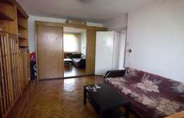 Apartament de 2 camere, etaj intermediar, balcon, zona Interservisan
