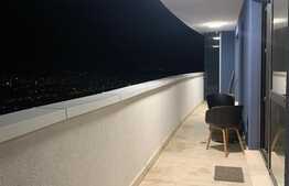 Apartament 63 mp utili, 2 terase, jacuzzi, complex rezidential WINGS