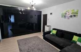 Oportunitate! Apartament de 3 camere, parcare, zona Sub Cetate