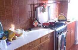 Inchiriere 3 camere decomandate, 60 mp utili, cu balcon, zona Interservisan!