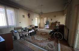 Apartament de 4 camere, 148 mp, tavan inalt, imobil tip villa, P-ta Abator