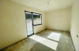 Apartament de 3 camere, 76 mp, etaj intermediar, zona Subcetate