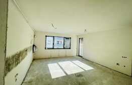 Apartament de 3 camere, 76 mp, etaj intermediar, zona Subcetate