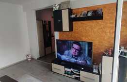 Apartament de 2 camere, 44 mp, decomandat, parcare, zona Cetatii