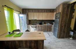 Apartament de 3 camere de lux, 80 mp, parcare, zona Terra