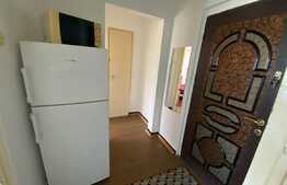 Apartament 3 camere, 45 mp, semidecomandat, zona Mănăștur