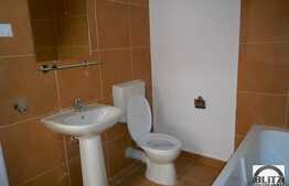 Vanzare 2 camere decomandate, 72,5 mp, terasa si boxa, zona Dorobantilor!