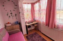 Garsonieră, 40 mp, decomandată, balcon, la 2 minute de Piața Astra