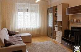 Vanzare apartament 2 camere, 75 mp, decomandat, zona strazii Paris