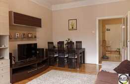 Vanzare apartament 2 camere, 75 mp, decomandat, zona strazii Paris