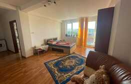 Apartament 2 camere, 62 mp, posibilitate recompartimentare, zona Bucuresti