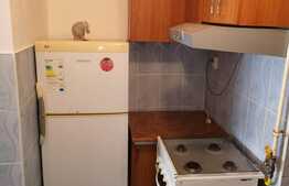 Garsoniera 24 mp, zona Tractorul