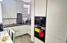 Apartament de 2 camere, 55 mp, parcare, zona strazii Horea 