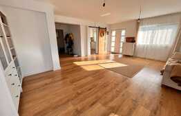 Casa la cheie, 111 mp utili, teren 472 mp, in Jucu