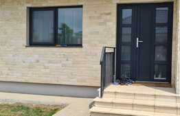 Casa la cheie, 111 mp utili, teren 472 mp, in Jucu