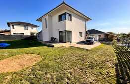 Casa la cheie, 111 mp utili, teren 472 mp, in Jucu