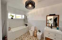 Casa la cheie, 111 mp utili, teren 472 mp, in Jucu