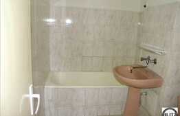 3 camere de vanzare, 70 mp utili