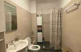 Garsoniera spatioasa, 42 mp, decomandata, parcare, zona Poligon