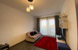 Garsoniera spatioasa, 42 mp, decomandata, parcare, zona Poligon