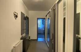 Garsoniera spatioasa, 42 mp, decomandata, parcare, zona Poligon