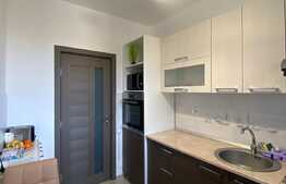 Garsoniera spatioasa, 42 mp, decomandata, parcare, zona Poligon