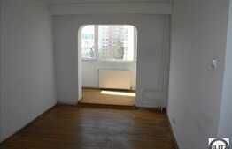 Vanzare 4 camere, 78.55 mp utili, 2 balcoane inchise, boxa la subsol, zona Billa