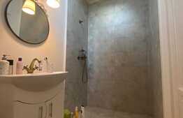 Pensiune / vila , 12 camere , valea prahovei . 