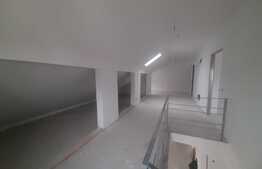 Apartament 4 camere, 143 mp, 2 nise, parcare, zona Teilor