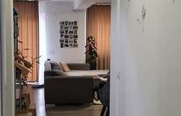 Apartament 4 camere, 143 mp, 2 nise, parcare, zona Teilor