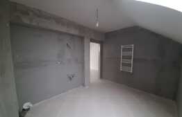 Apartament 4 camere, 143 mp, 2 nise, parcare, zona Teilor