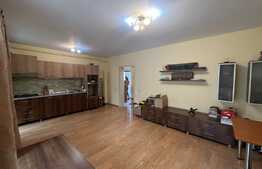 Apartament 2 camere, 50 mp, 2 balcoane inchise, parcare, zona Eroilor