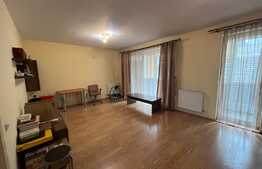 Apartament 2 camere, 50 mp, 2 balcoane inchise, parcare, zona Eroilor